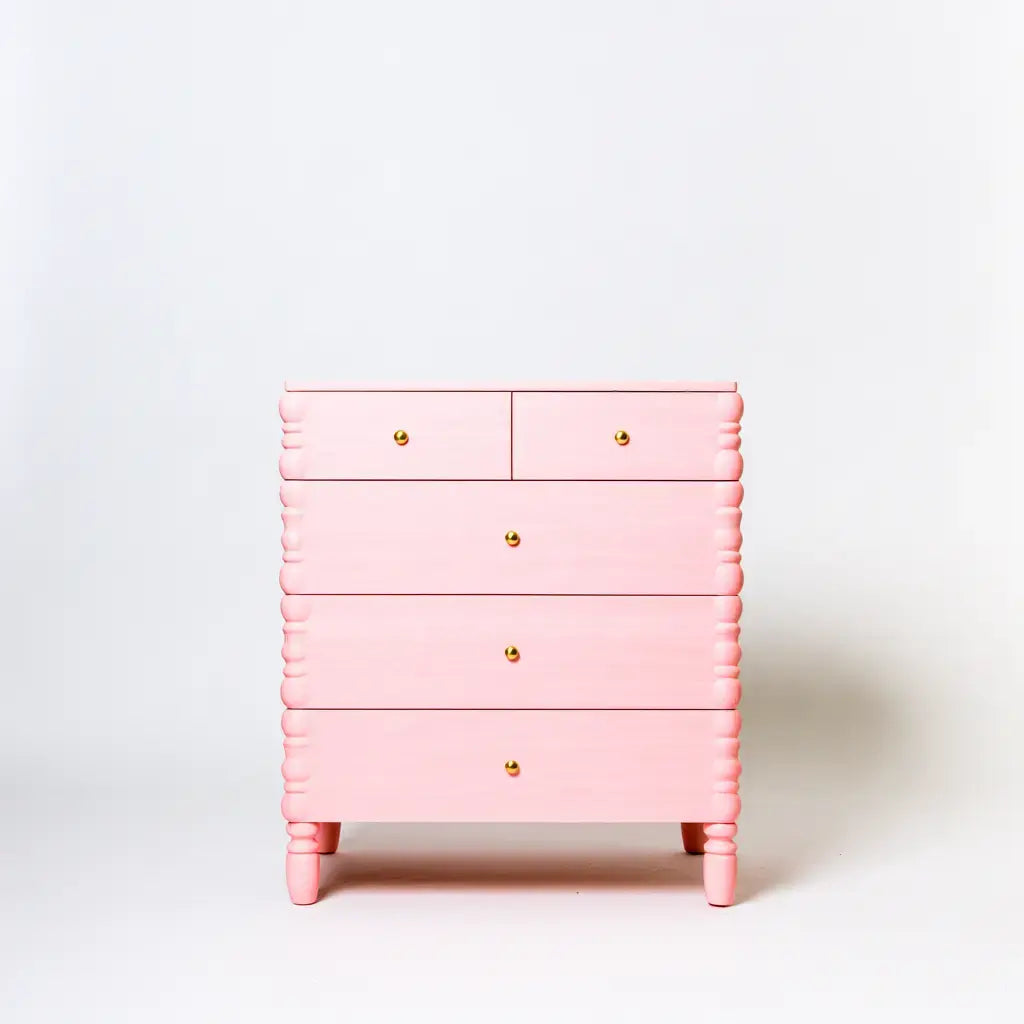 Cómoda con cajones anchos y patas rectas - rosa